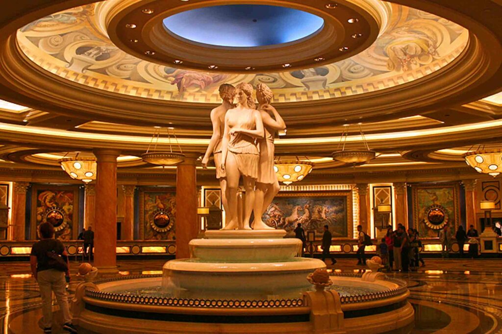 Caesars Palace Jackpots: $900K Won in One Week