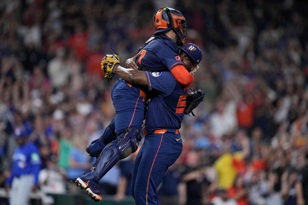Astros’ Ronel Blanco Gets 1st No-Hitter of 2024