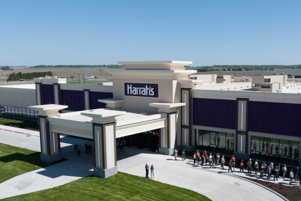 Harrah’s Nebraska Casino Opens, Jackpot Hit in First Hour