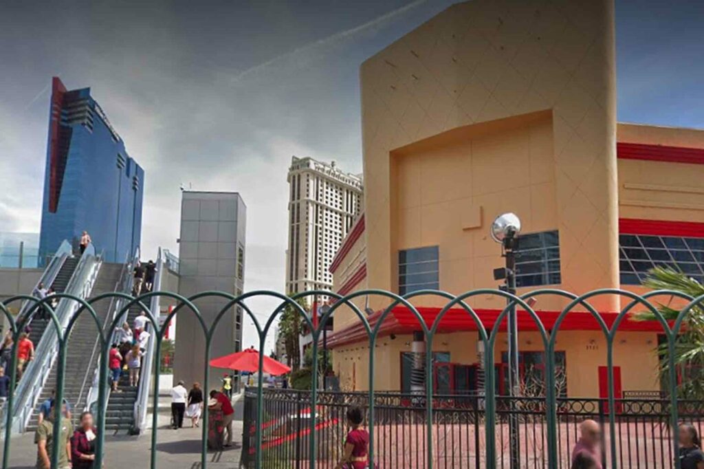 Tillman Fertitta’s Las Vegas Strip Casino Proposal Still in the Cards