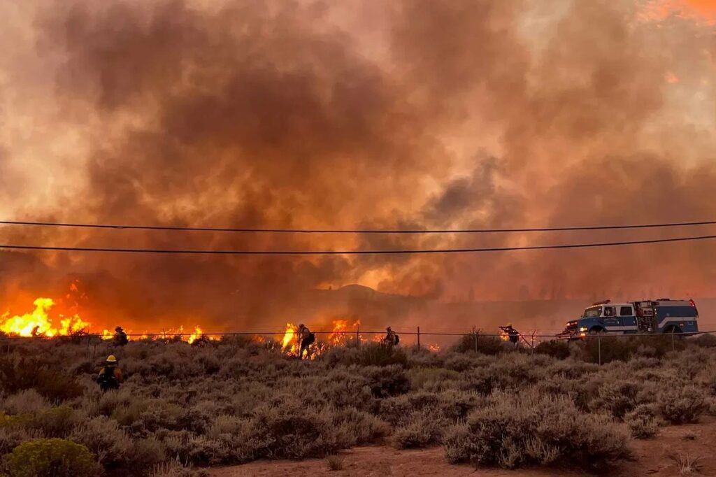 Las Vegas Blanketed in Smoke as California, Nevada Wildfires Rage