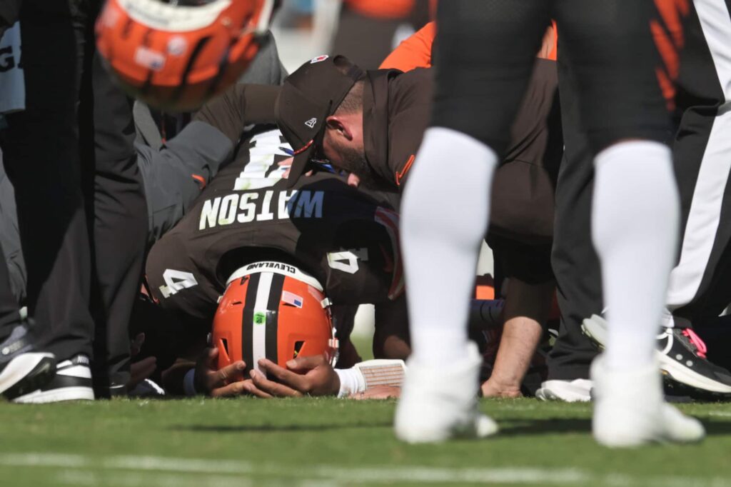 NFL: Week 7 Injuries Threaten to Derail Some Seasons