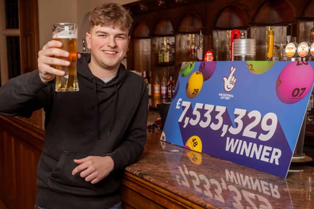 British Lottery $9.1M Winner Told to Go Back to Work by Dad 